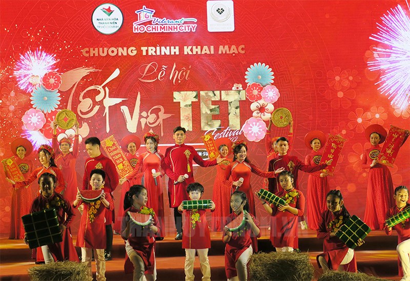 Le Festival Têt Viêt 2022 s’est ouvert à Hô Chi Minh-Ville